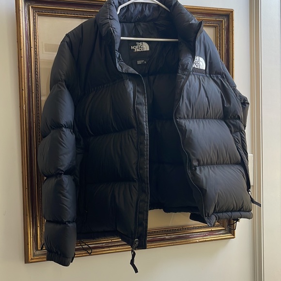 The North Face Women's Black Puffer Jacket Women’s 1996 Retro Nuptse Jacket - Picture 10 of 14